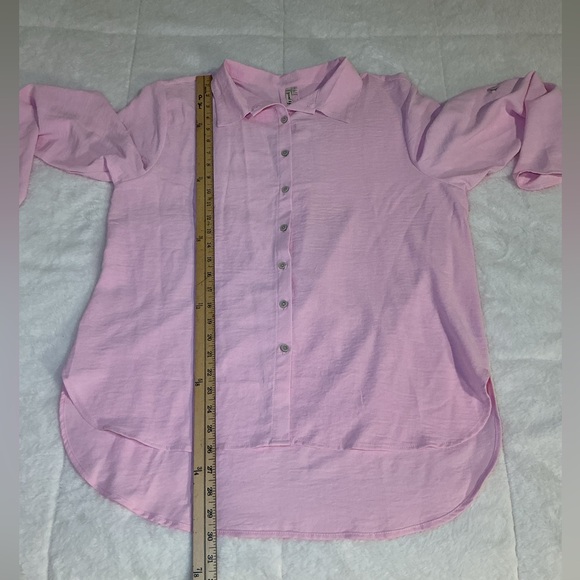 Light Pink Button-Up Shirt - Picture 6 of 6